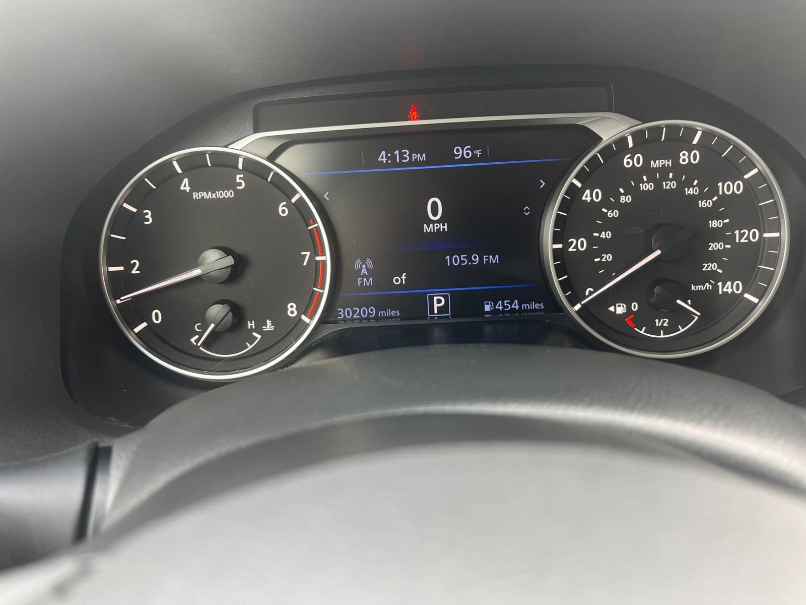 Used 2025 Nissan Altima 2.5 SV FWD image 40