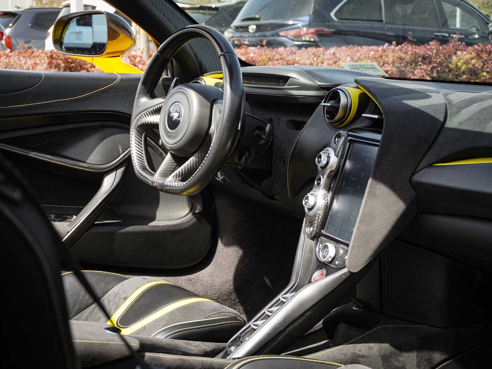 Used 2021 McLaren 720S Luxury image 38