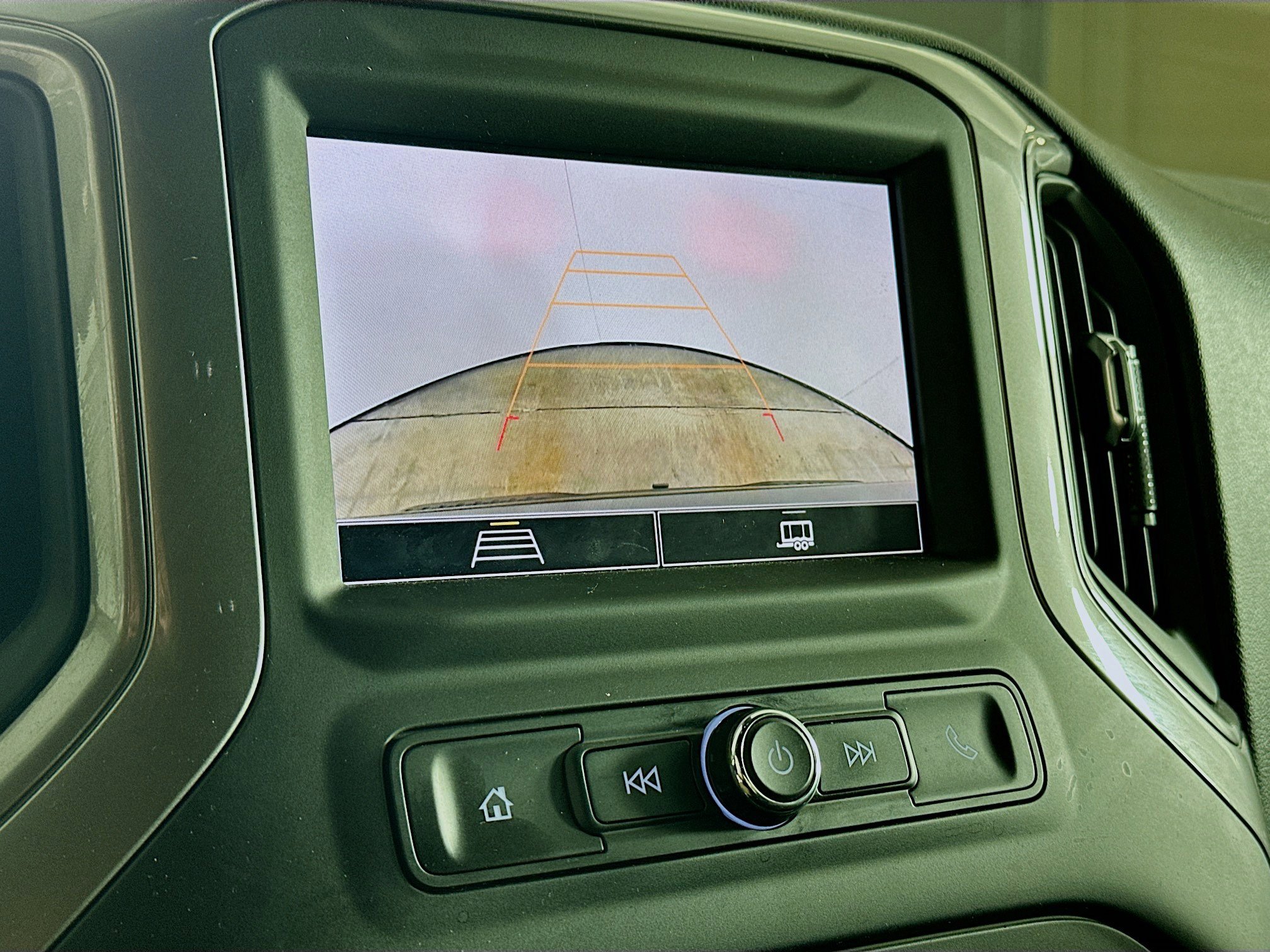 Used 2022 Chevrolet Silverado 1500 Custom image 22