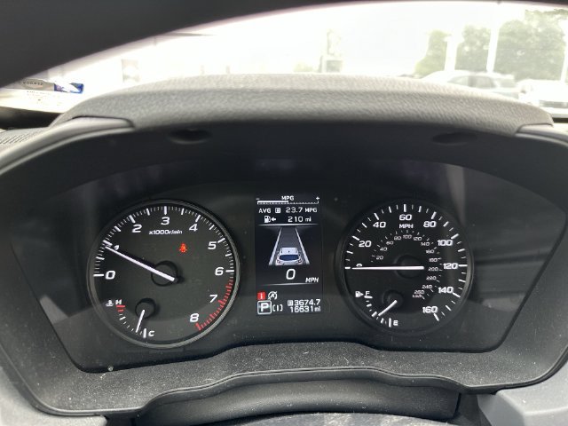 Used 2024 Subaru Crosstrek 2.0i AWD/4WD image 13