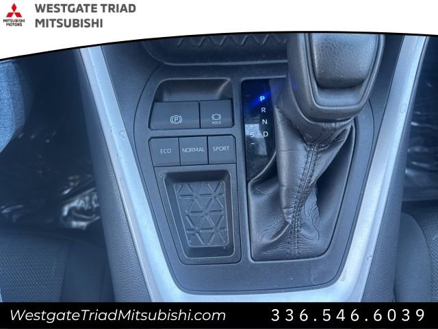 Used 2021 Toyota RAV4 XLE image 21