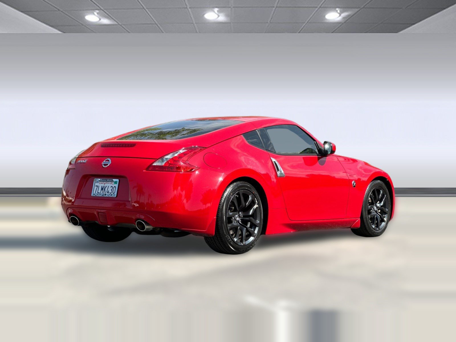 Used 2016 Nissan 370Z Coupe RWD image 9