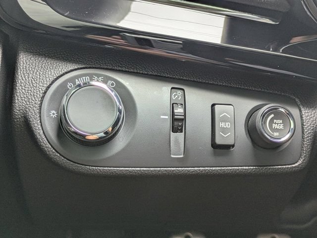 Used 2017 Chevrolet SS RWD image 22