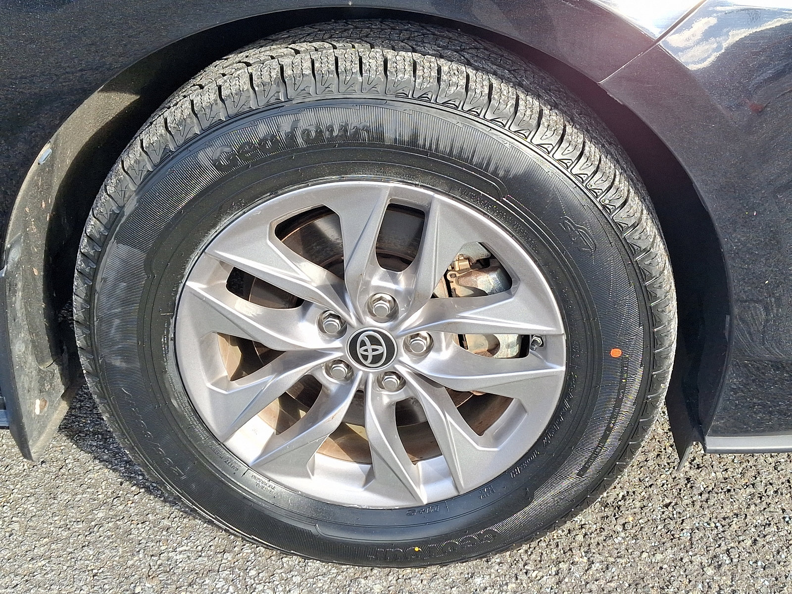 Certified 2022 Toyota Sienna LE image 9