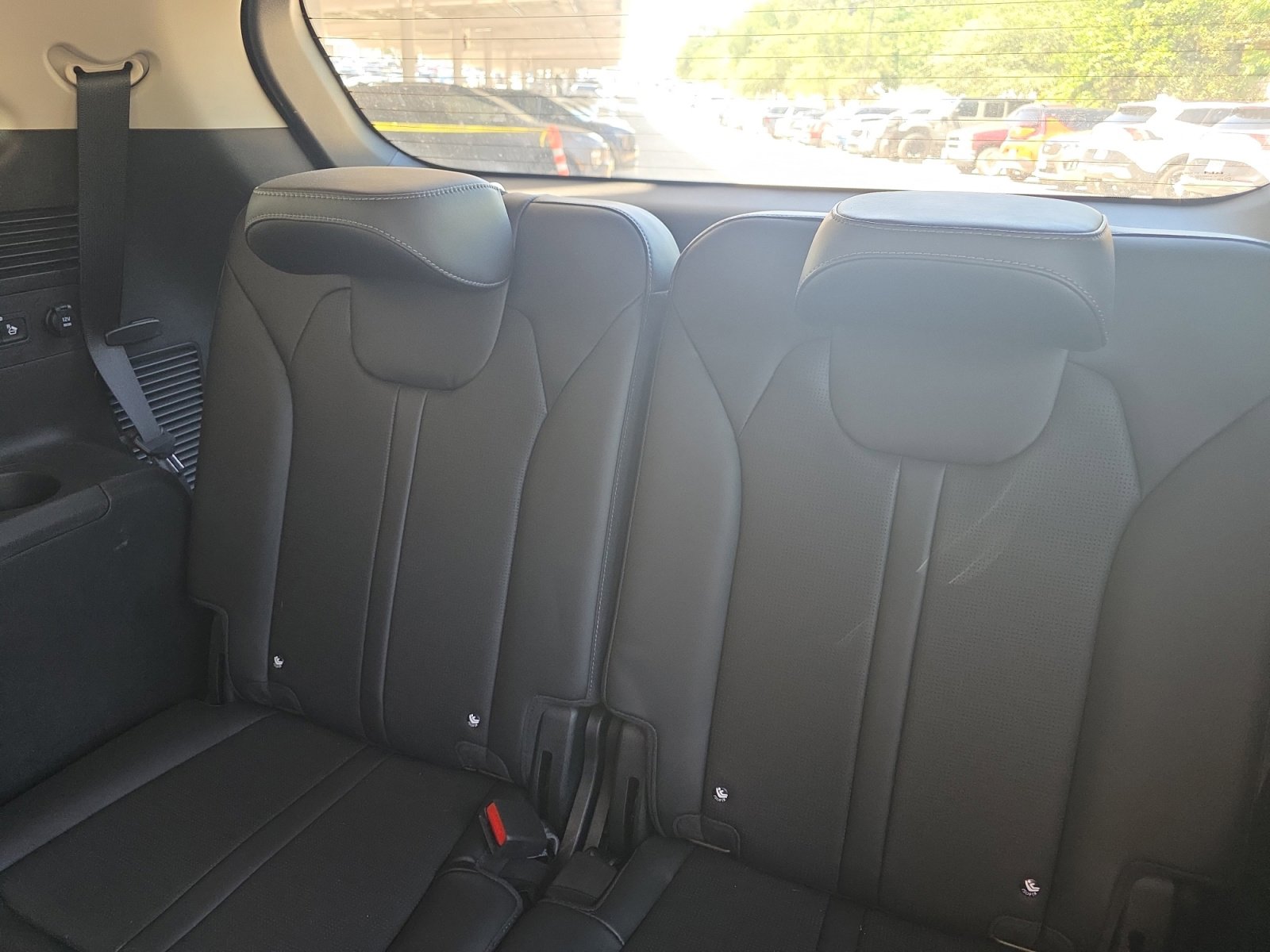 Certified 2025 Kia Sorento S FWD image 22