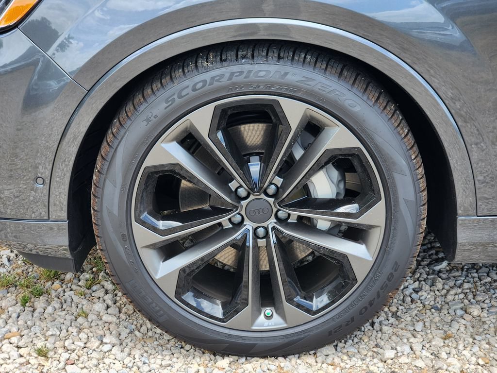New 2026 Audi Q7 Premium Plus AWD/4WD image 14