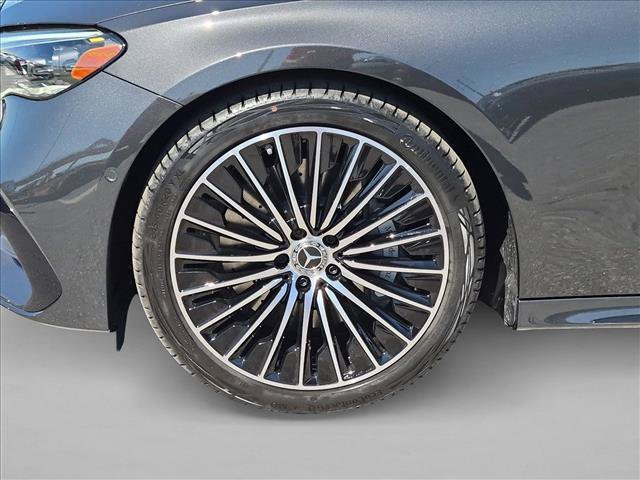 New 2027 Mercedes-Benz E 450 4MATIC Sedan image 10