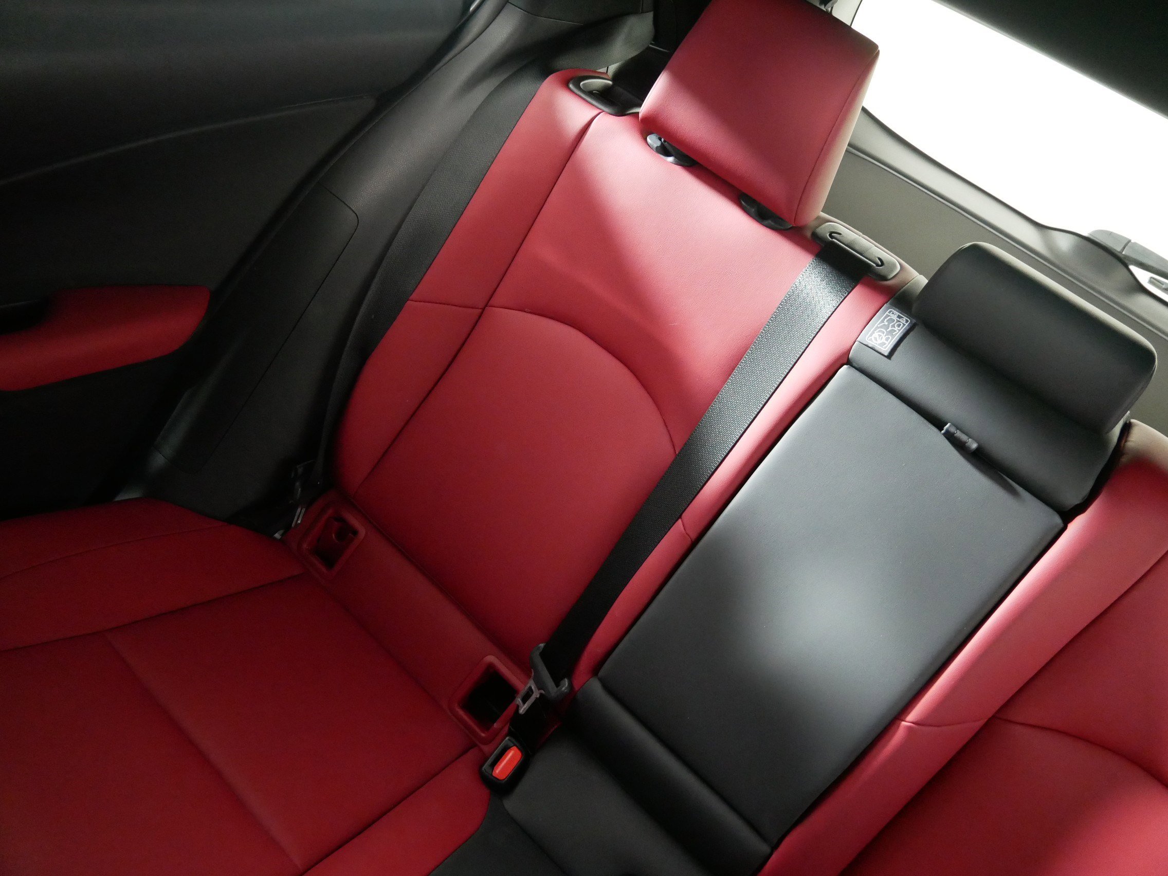 Used 2020 Lexus UX 250h F Sport image 12