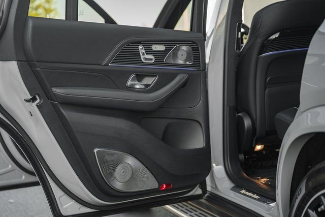 New 2026 Mercedes-Benz GLS 450 4MATIC image 37
