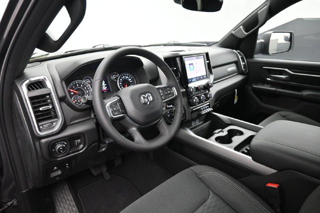 New 2027 RAM 1500 4x4 Crew Cab image 16