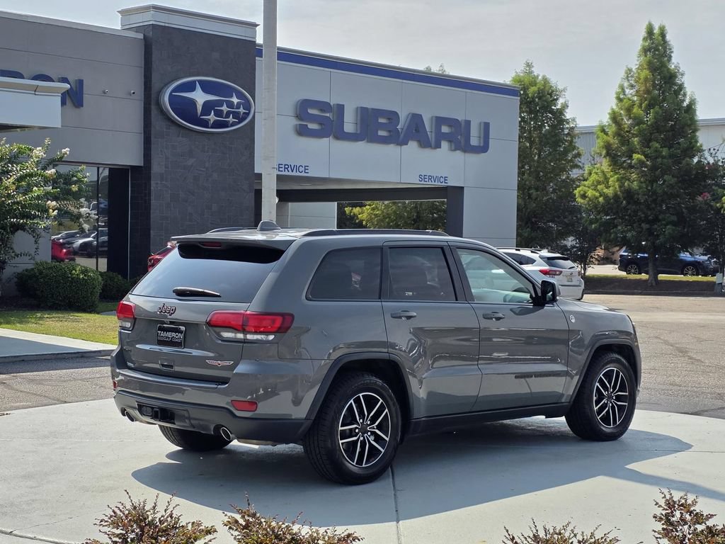 Used 2021 Jeep Grand Cherokee Trailhawk w/ Trailhawk Luxury Group AWD/4WD image 5