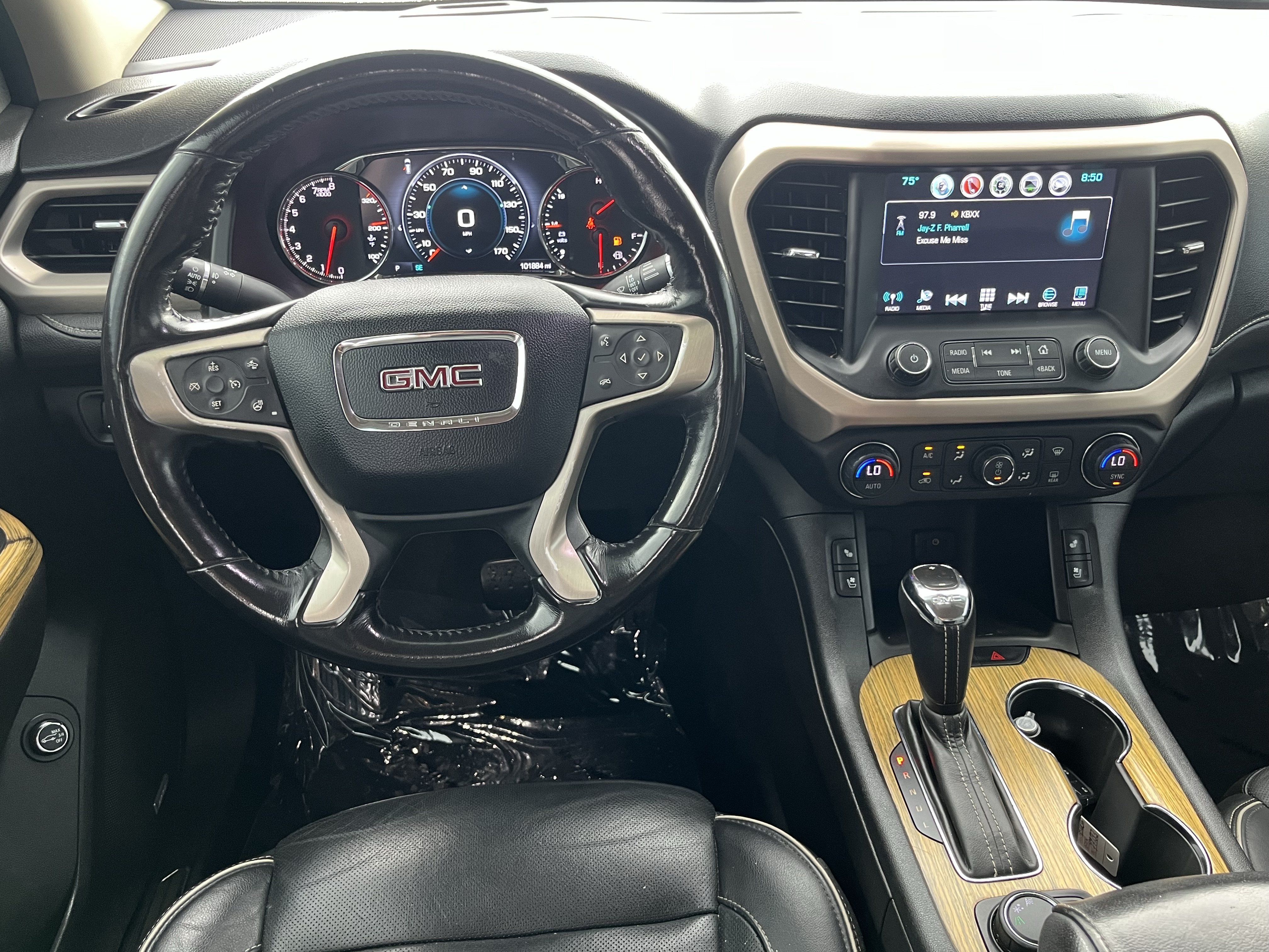 Used 2019 GMC Acadia Denali FWD image 18