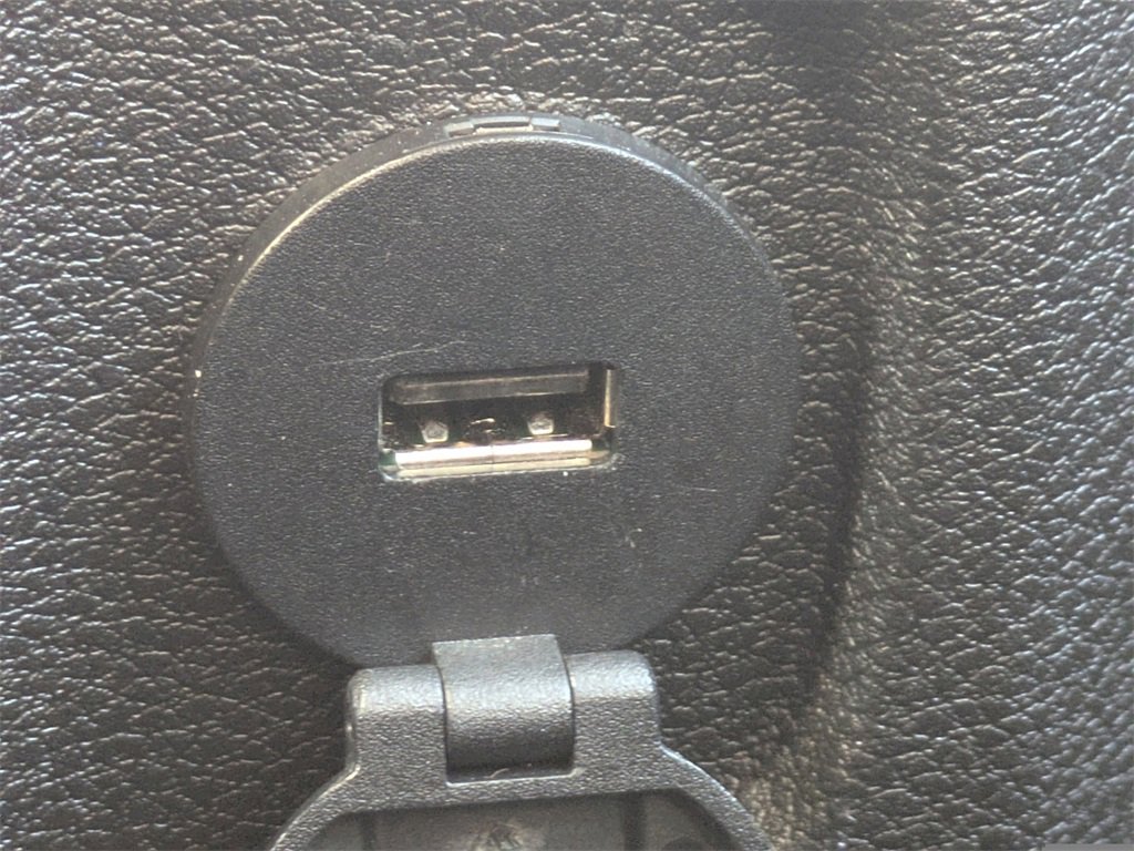 Used 2024 RAM 1500 Classic SLT image 22