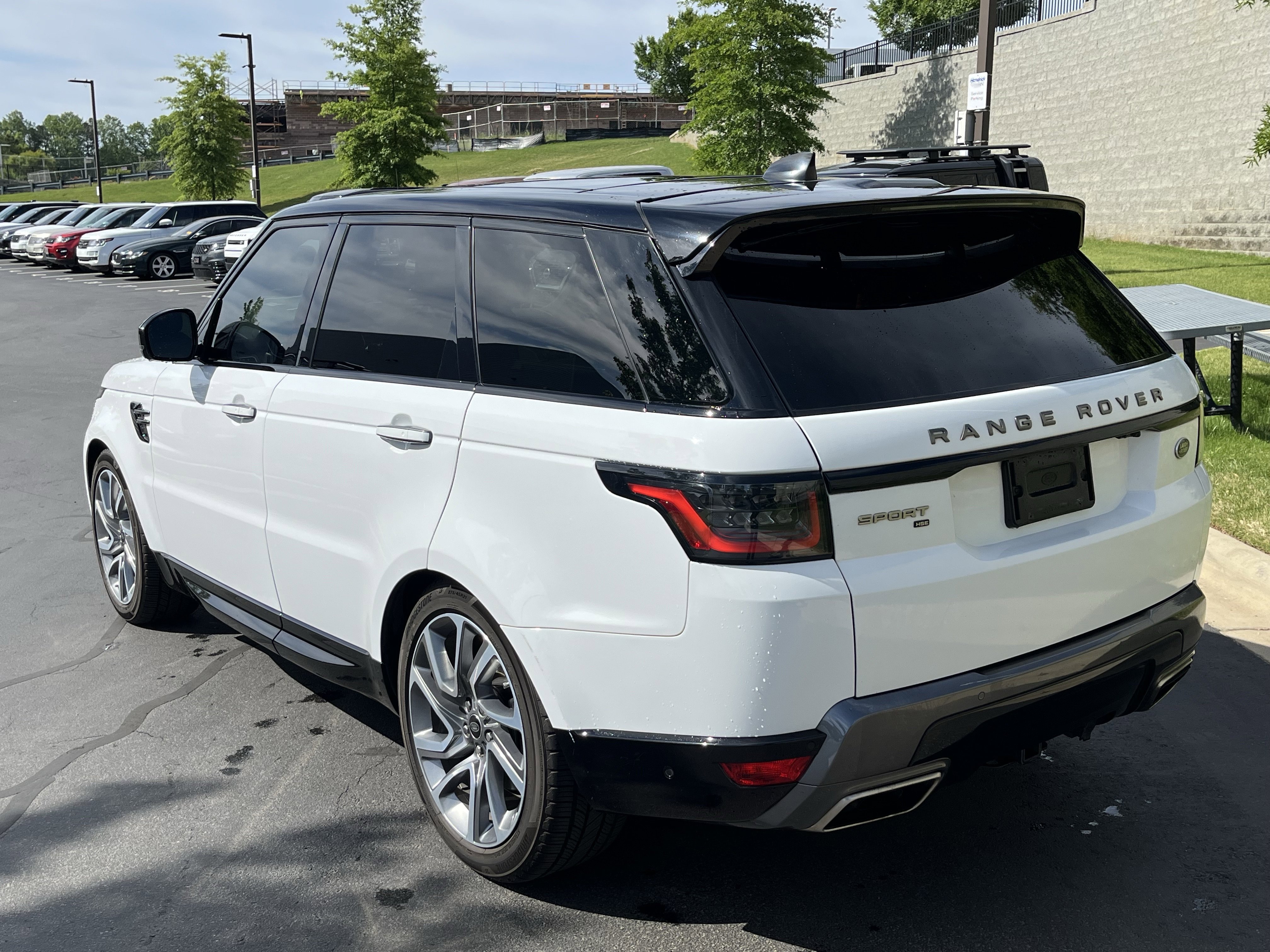 Used 2021 Land Rover Range Rover Sport HSE Silver Edition AWD/4WD image 5