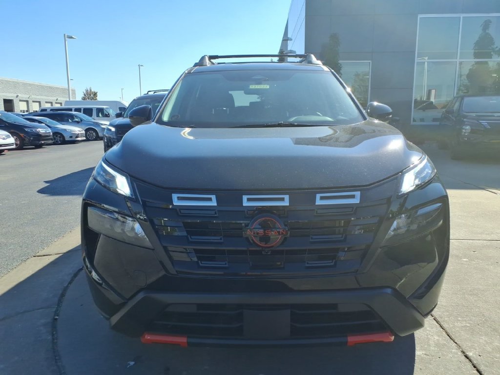 New 2027 Nissan Rogue SV w/ Rock Creek Premium Package AWD/4WD image 3