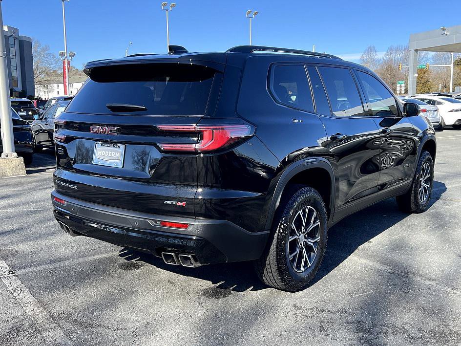 Used 2024 GMC Acadia AT4 image 5