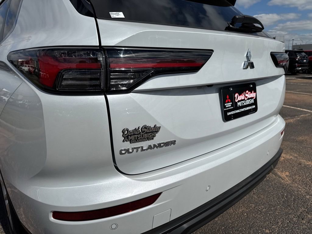 New 2026 Mitsubishi Outlander ES AWD/4WD image 47