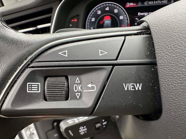 Used 2023 Audi Q7 2.0T Premium w/ Convenience Package AWD/4WD image 32