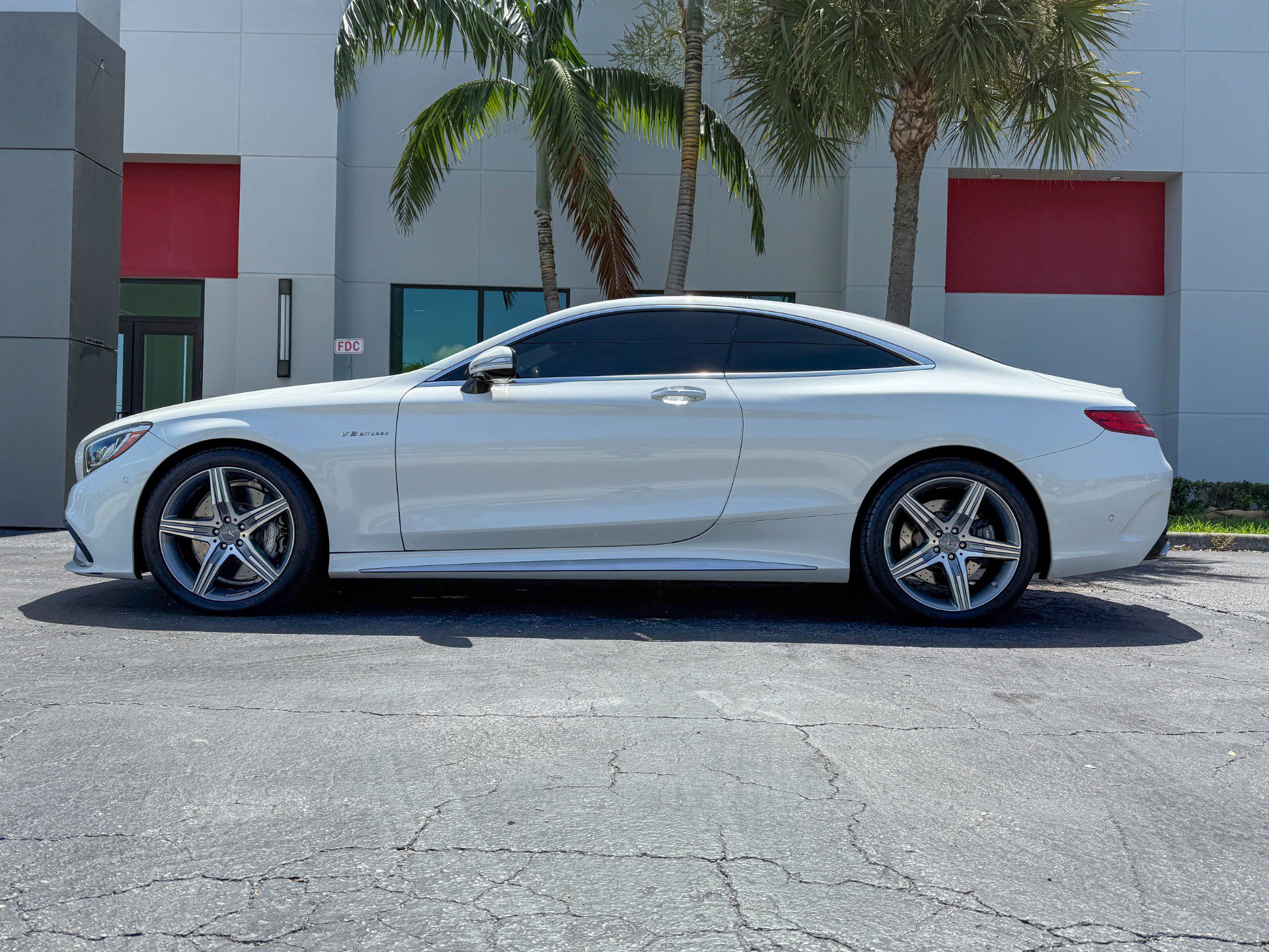 Used 2015 Mercedes-Benz S 63 AMG 4MATIC Coupe image 19