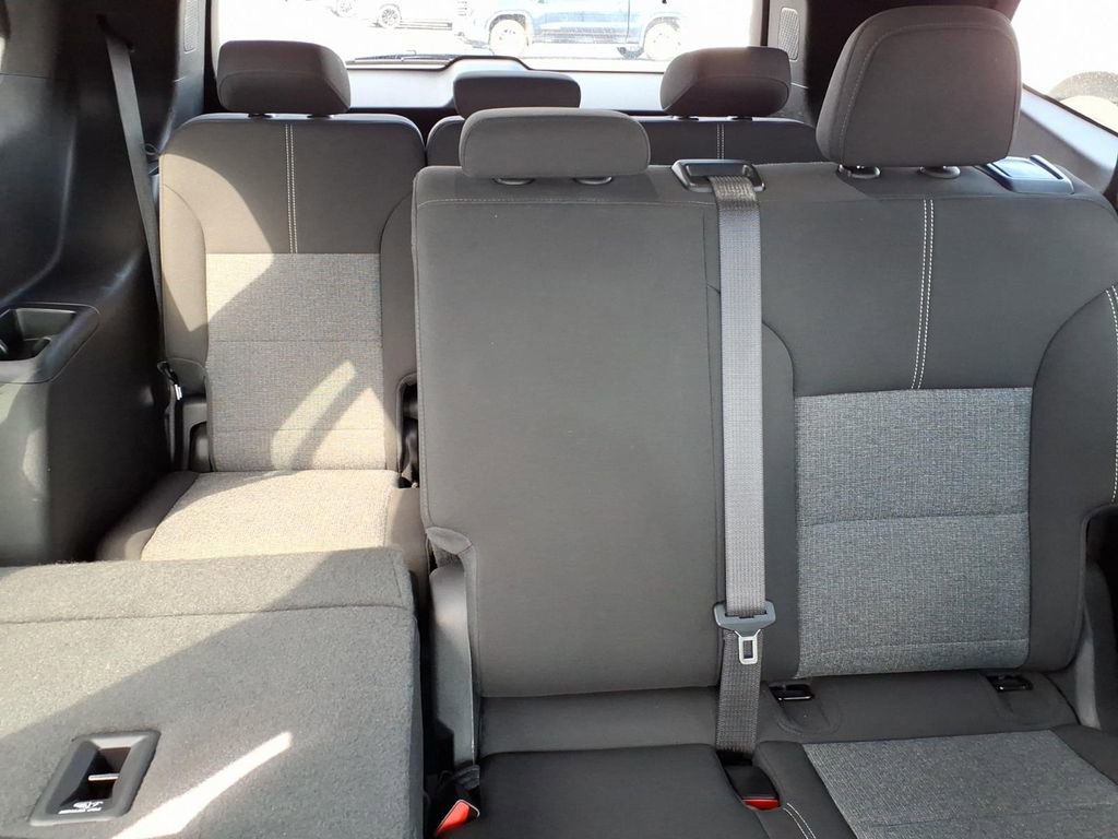 Certified 2025 GMC Acadia Elevation image 6