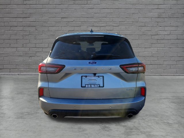 Used 2023 Ford Escape ST-Line w/ Tech Pack #1 AWD/4WD image 4