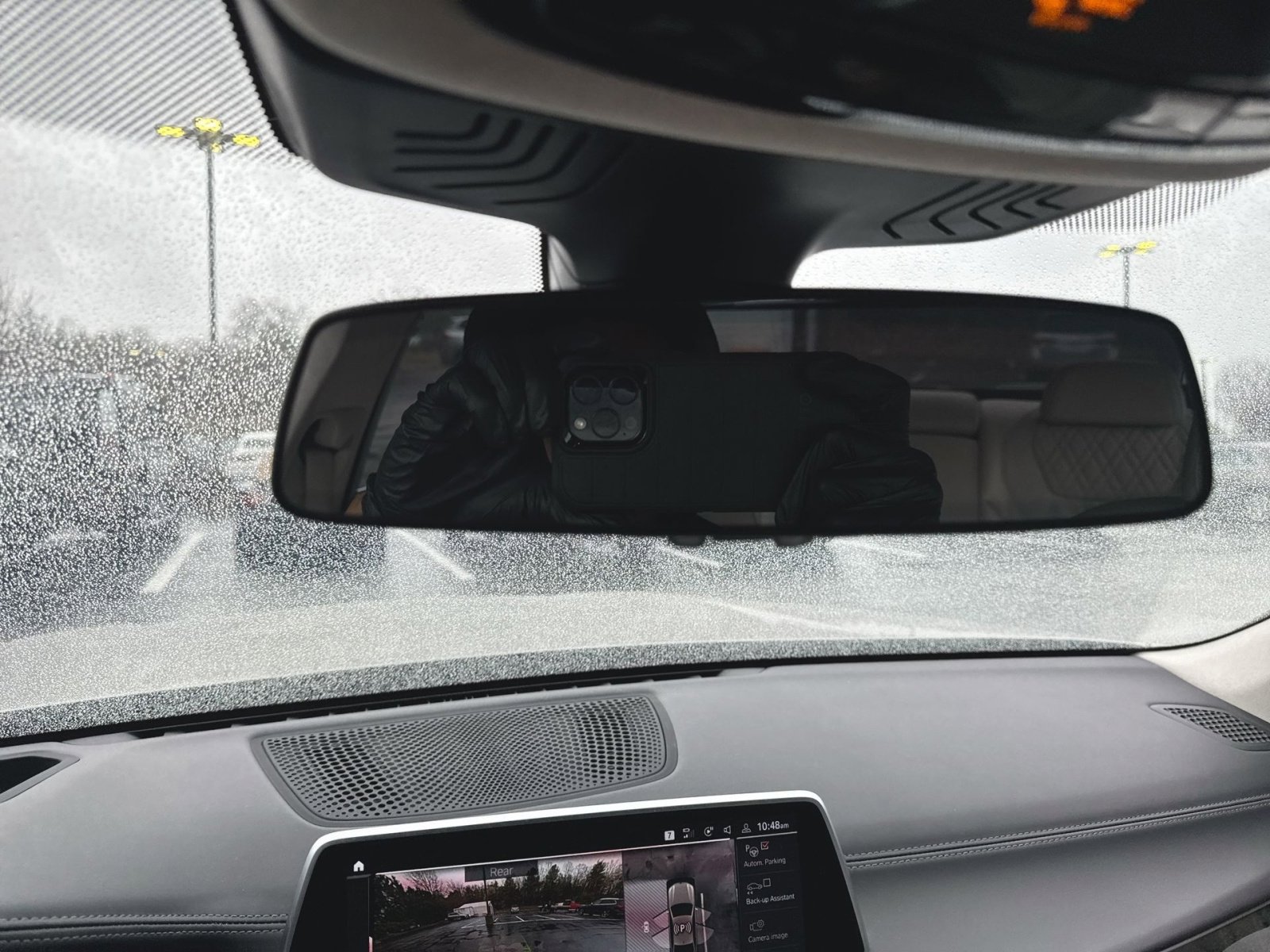 Used 2021 BMW 750i xDrive w/ Executive Package image 15