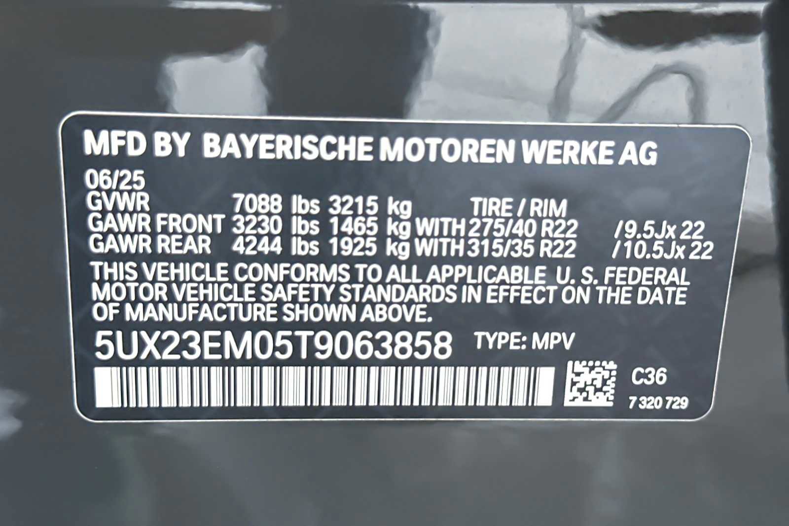 Used 2026 BMW X7 xDrive40i w/ M Sport Package image 27