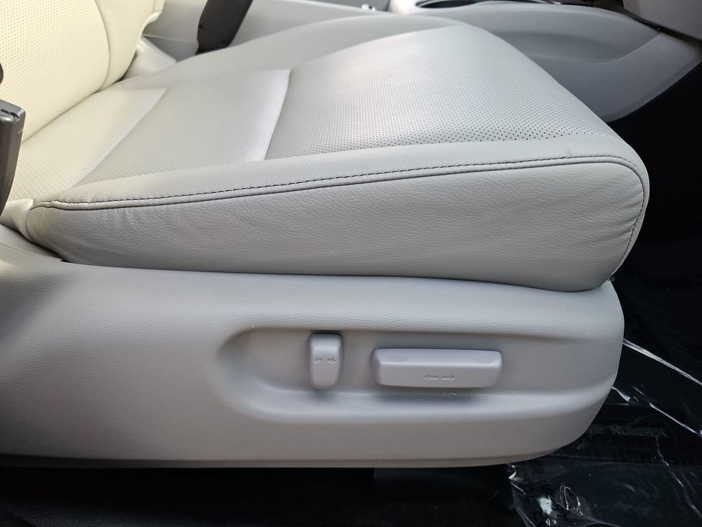 Used 2023 Honda Ridgeline RTL-E image 25