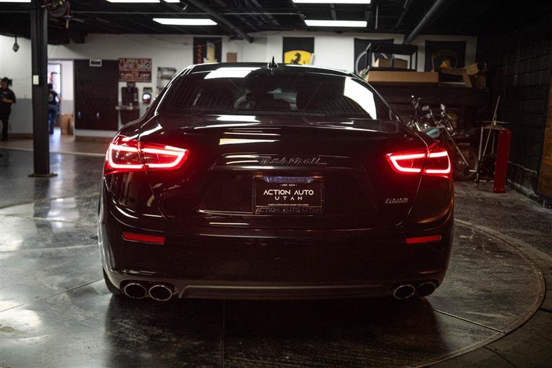 Used 2015 Maserati Ghibli RWD image 6