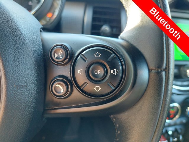 Used 2019 MINI Cooper 4-Door Hardtop FWD image 22