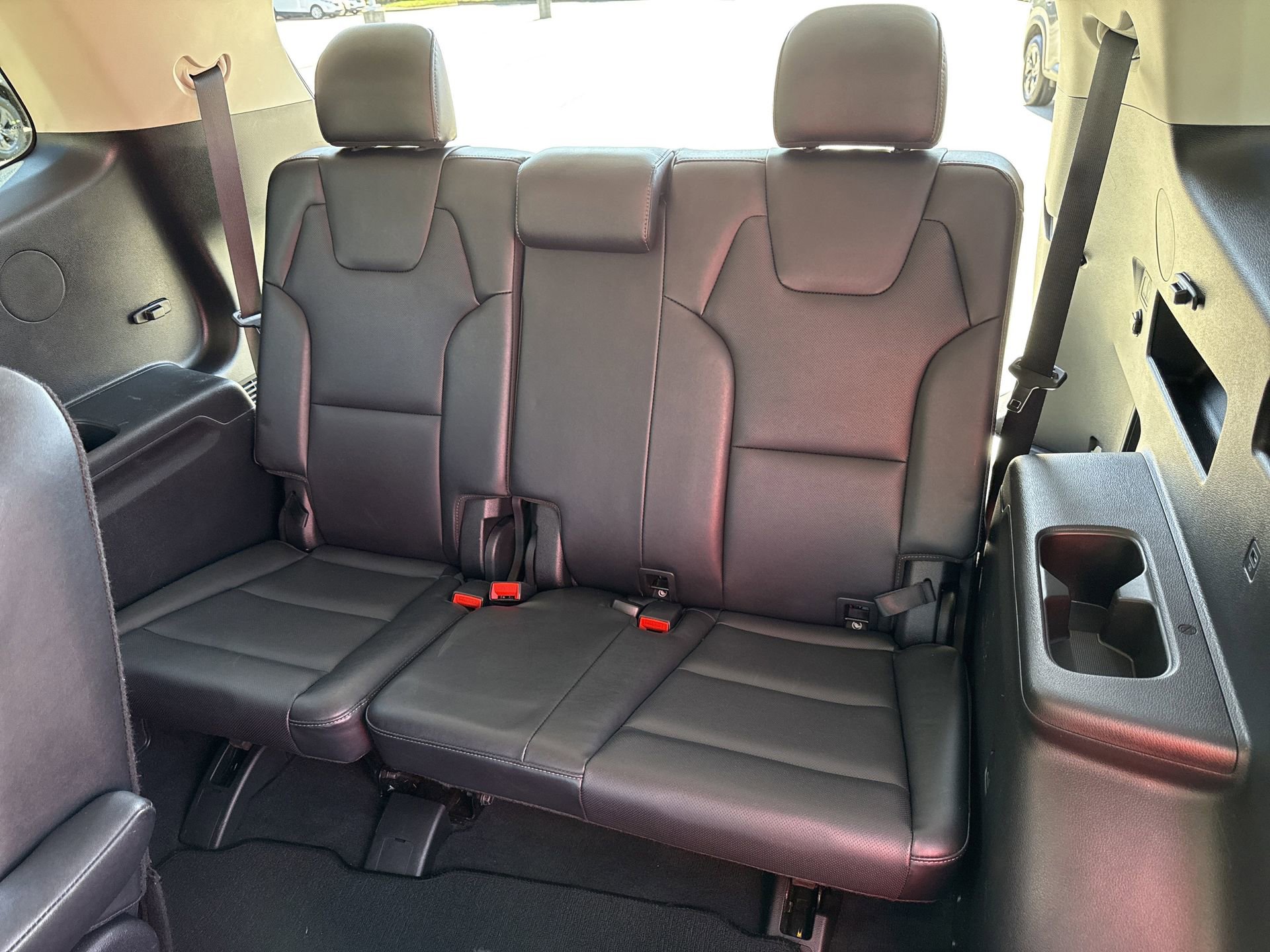 Used 2022 Kia Telluride S image 19