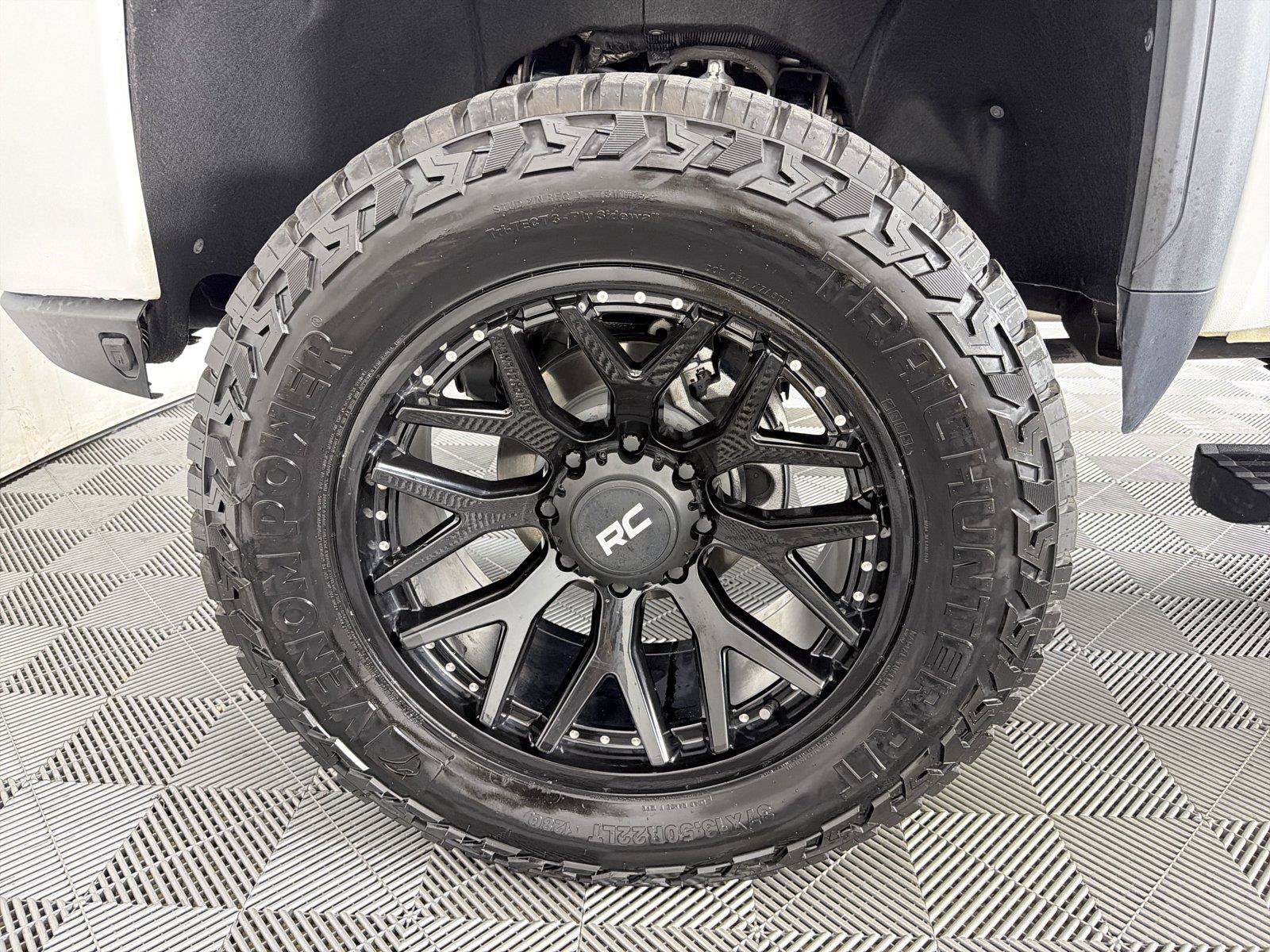 Certified 2022 GMC Sierra 2500 AT4 w/ AT4 Premium Plus Package AWD/4WD image 10