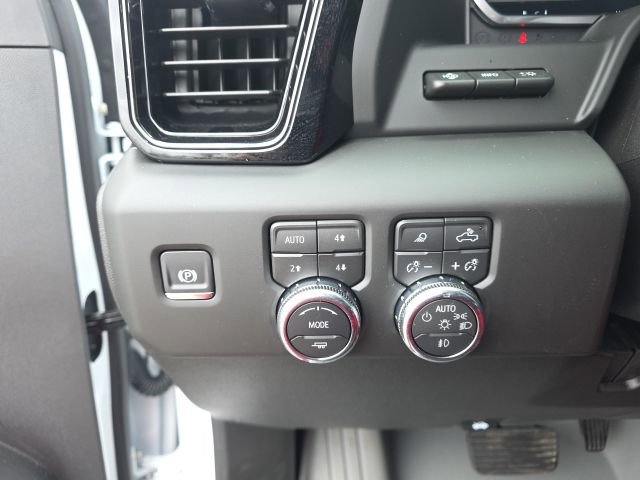 Used 2025 GMC Sierra 2500 AT4 w/ Technology Package image 22
