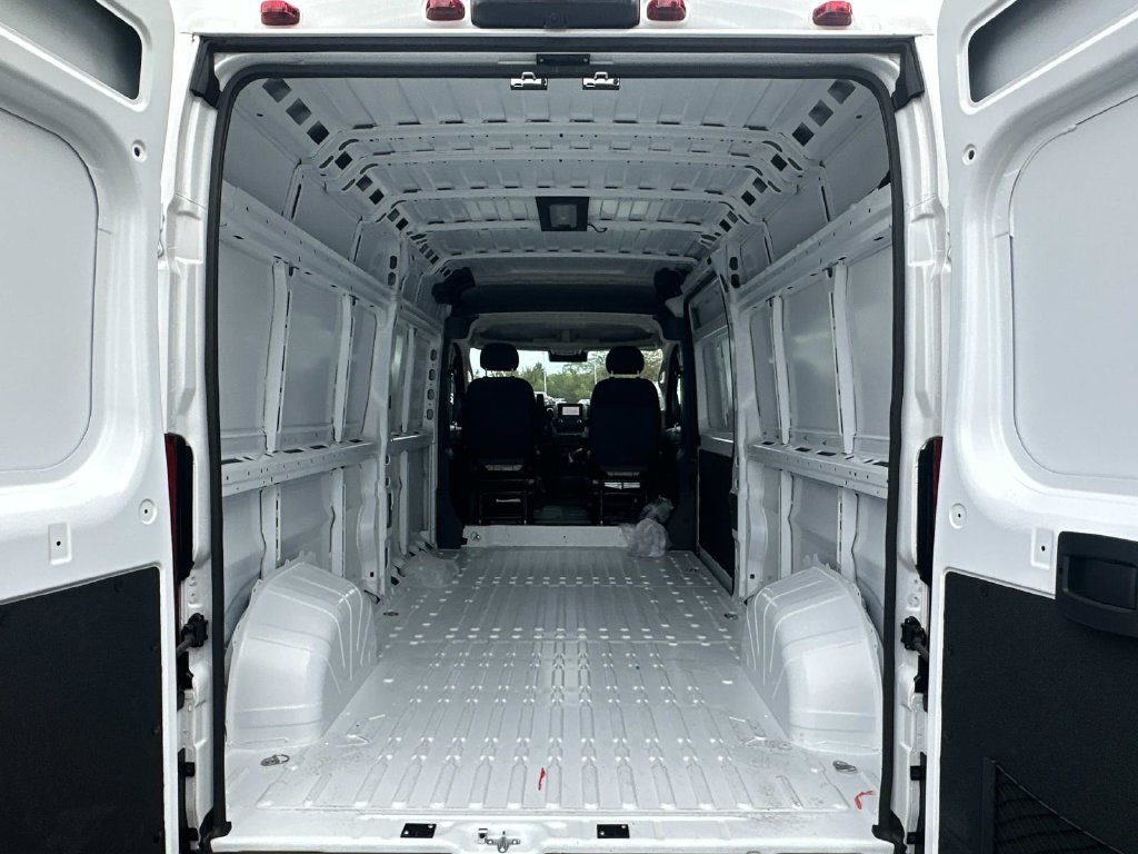 New 2026 RAM ProMaster 2500 w/ Convenience Group FWD image 15