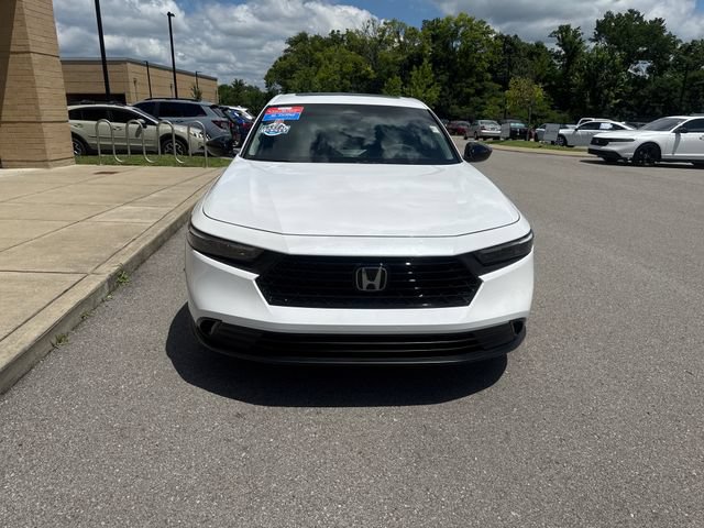 Certified 2025 Honda Accord SE image 7