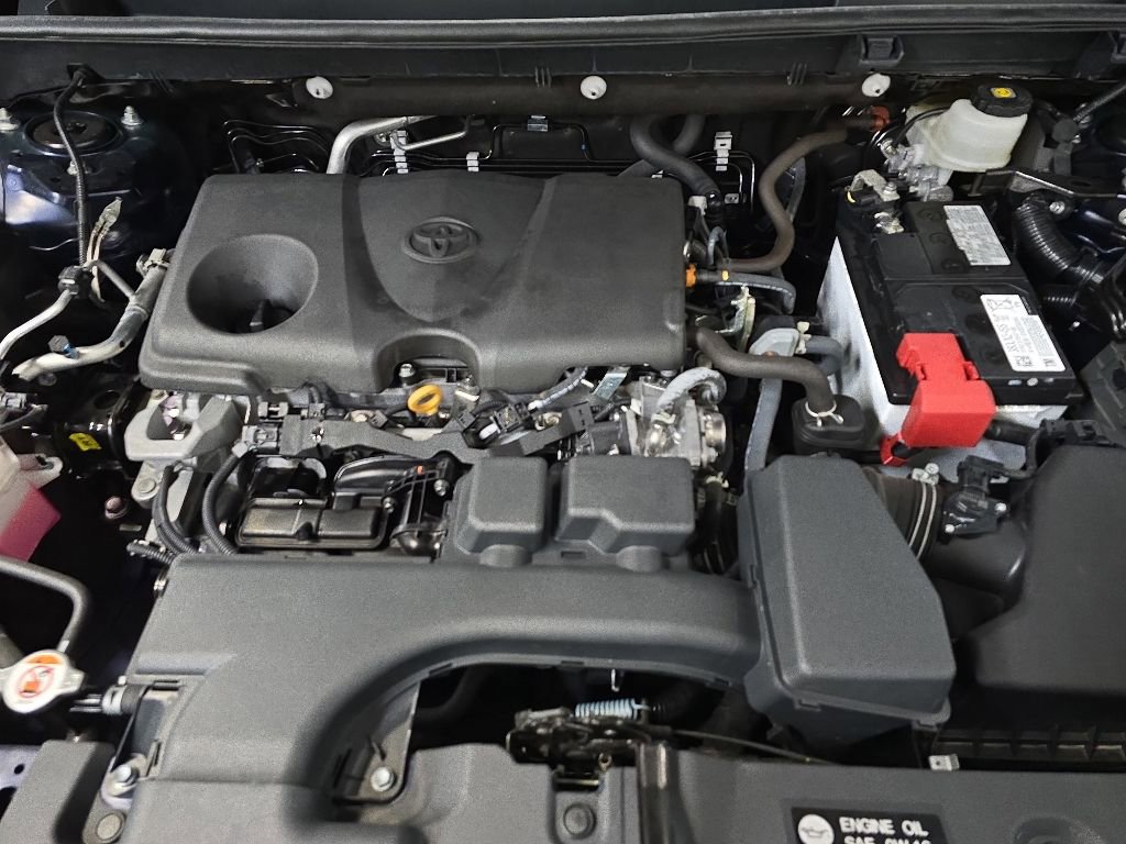Used 2023 Toyota RAV4 XLE Premium AWD/4WD image 13