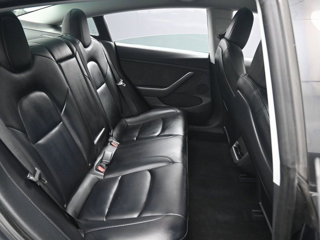 Used 2023 Tesla Model 3 Standard Range RWD image 29