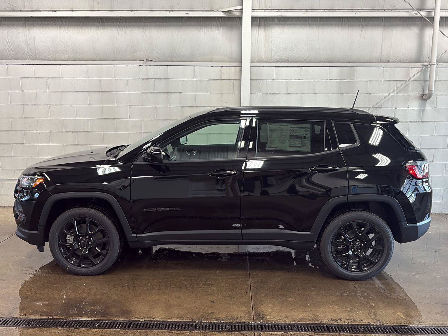 New 2026 Jeep Compass Latitude AWD/4WD image 36