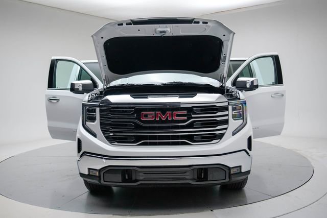 Used 2024 GMC Sierra 1500 SLT image 16