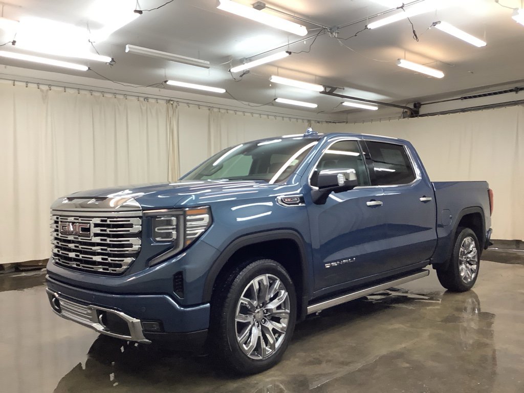New 2026 GMC Sierra 1500 Denali w/ Denali Reserve Package