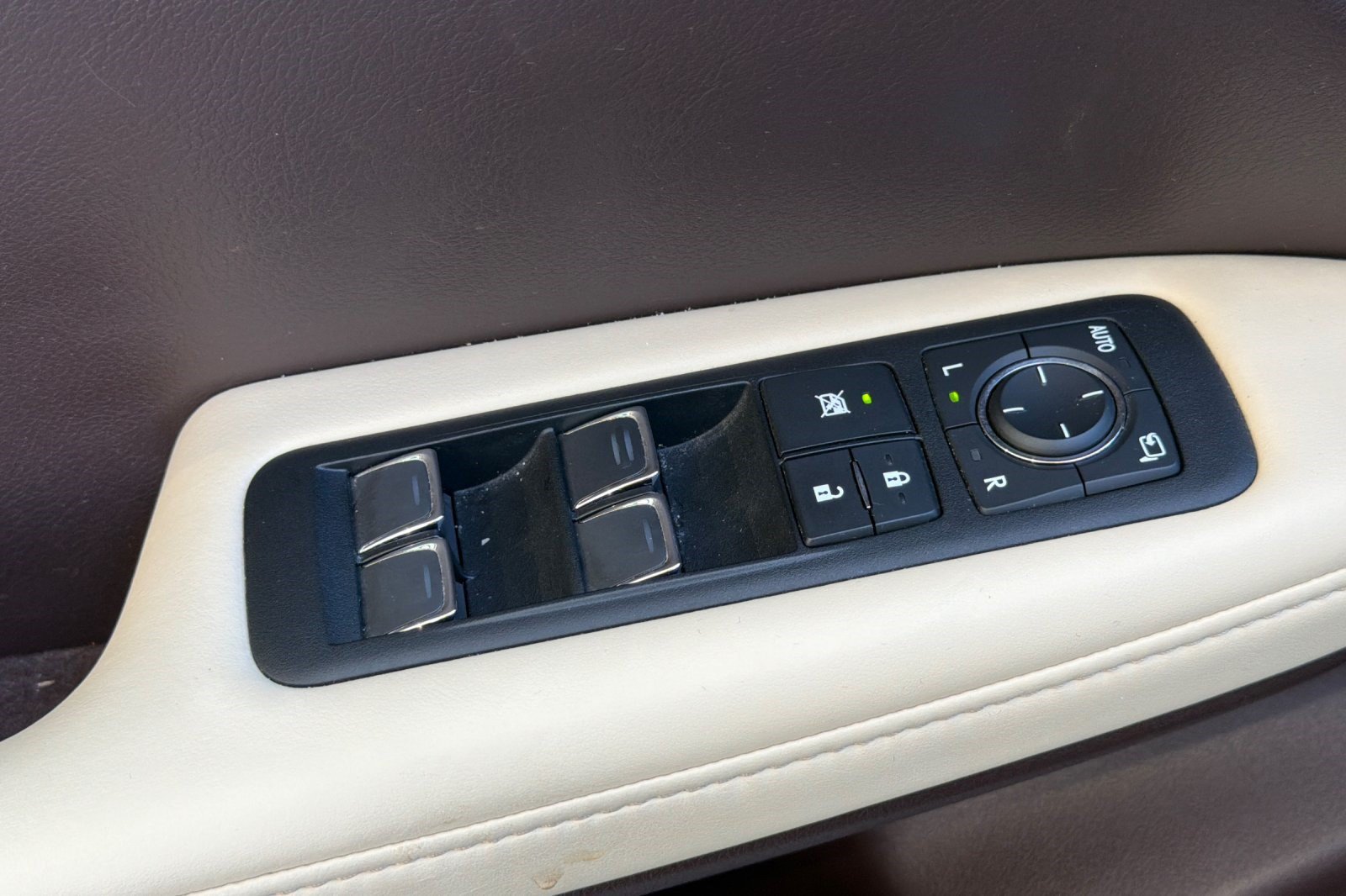 Used 2020 Lexus RX 350 AWD w/ Premium Package image 13