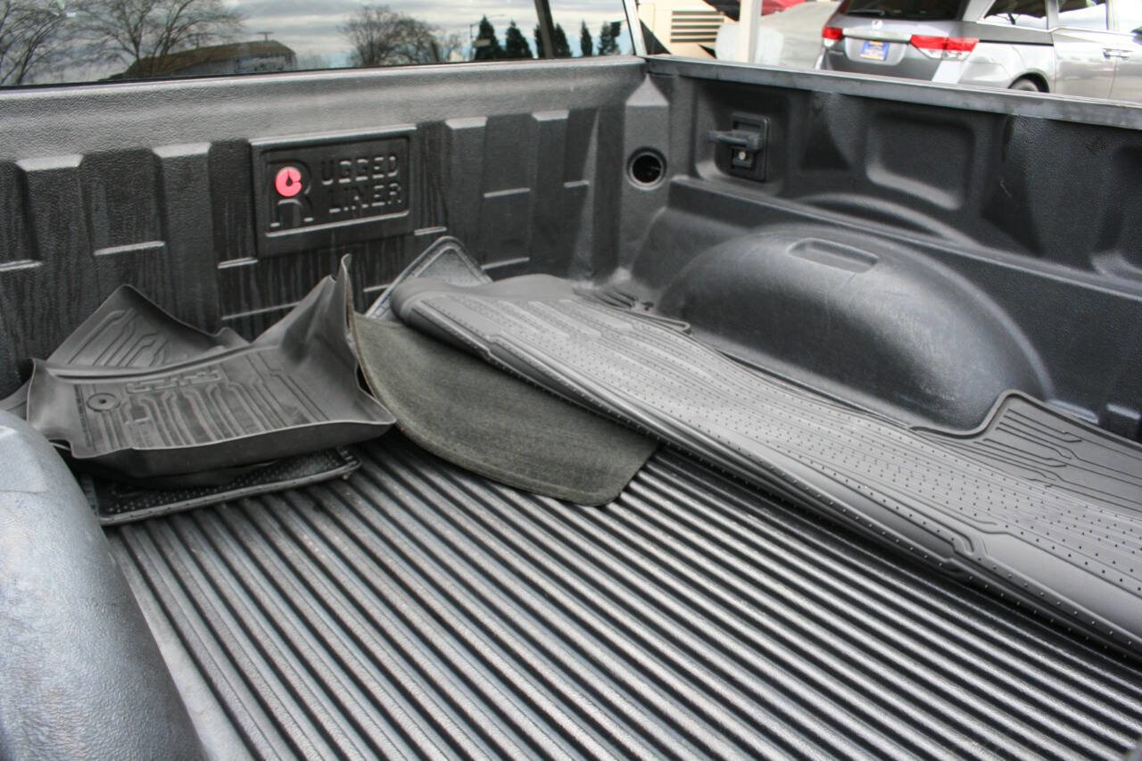 Used 2016 Ford F150 XLT image 24