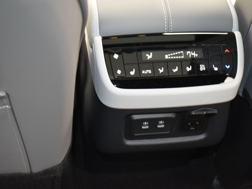 New 2026 INFINITI QX60 Autograph w/ Dark Cargo Package image 15