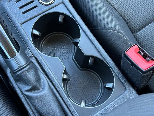 Used 2018 Volkswagen Golf S image 33