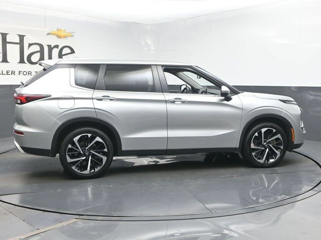 Used 2024 Mitsubishi Outlander SE FWD image 43