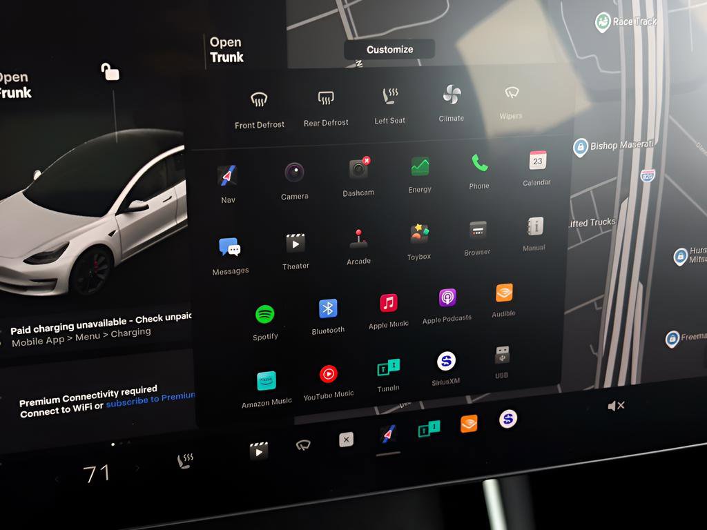 Used 2020 Tesla Model 3 Performance image 12