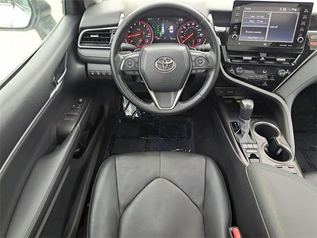 Used 2024 Toyota Camry XSE image 11