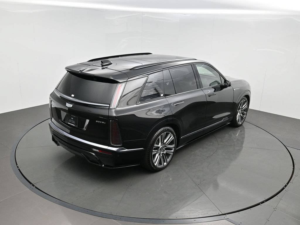 Certified 2026 Cadillac Vistiq Platinum w/ LPO, Floor Liner Package AWD/4WD image 44