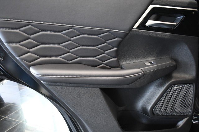 New 2026 Mitsubishi Outlander SEL AWD/4WD image 24