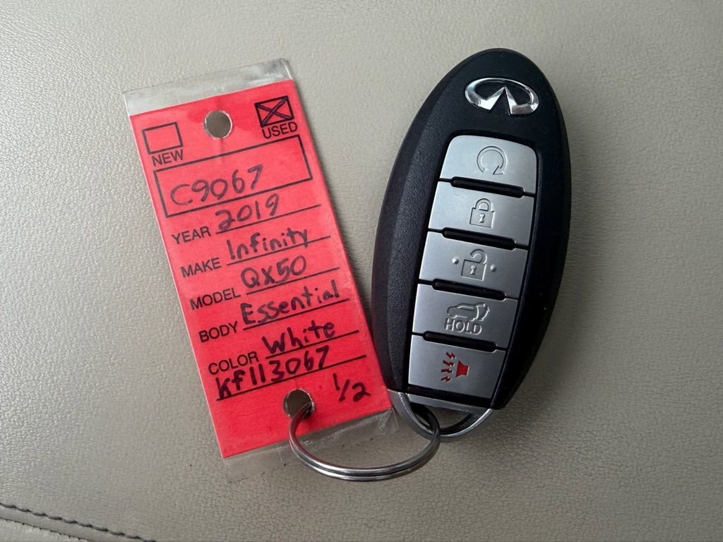 Used 2019 INFINITI QX50 Essential w/ Premium Heat Package image 38